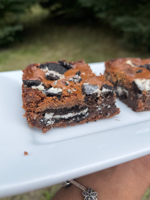 Cookies & Cream Brownie