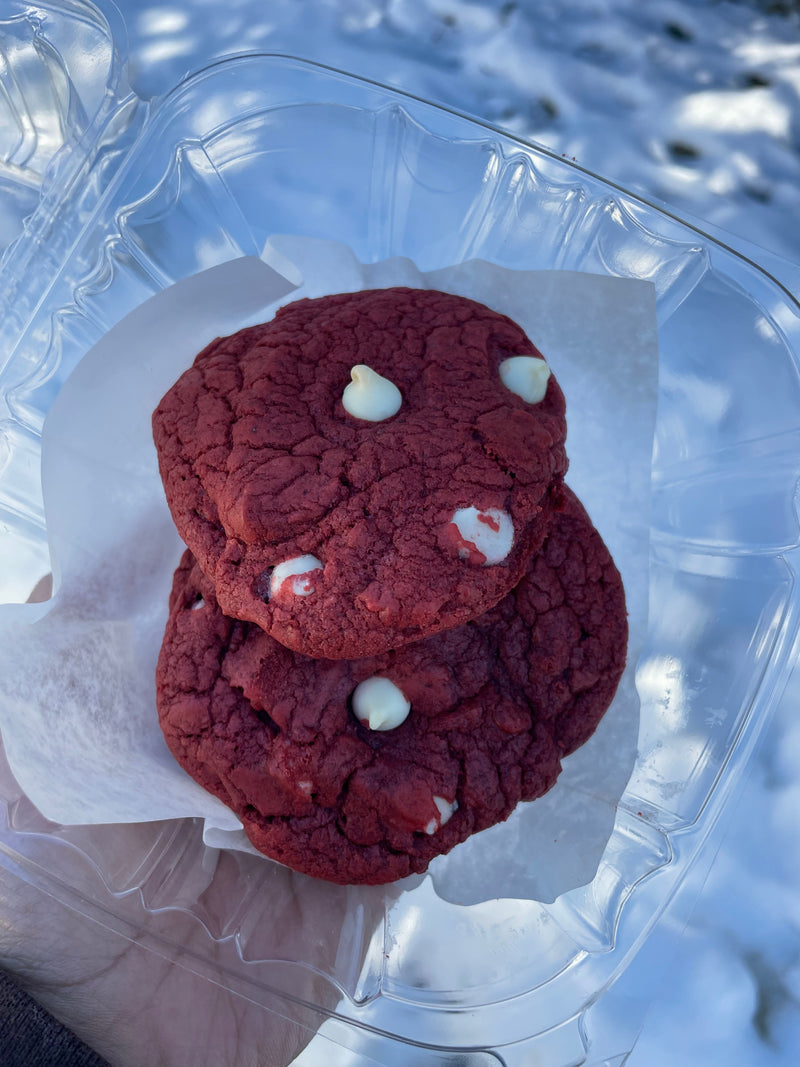 Red Velvet  Cheesecake Cookies